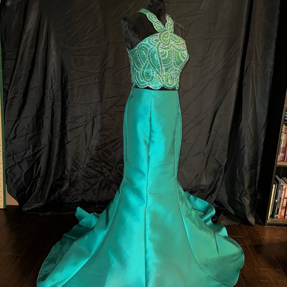 Elegant Green Halter Gown